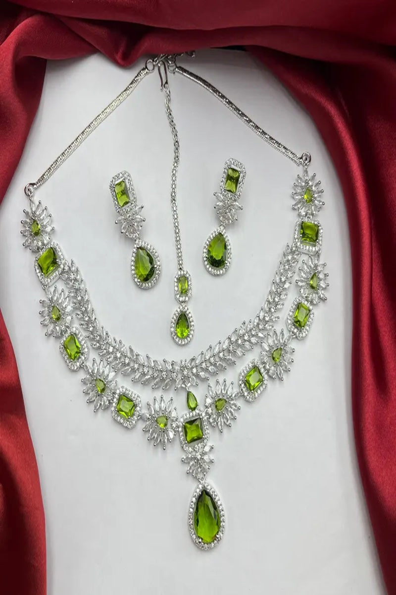 Vastrabhushan Emerald Green Bridal Jewelry Set|Silver-Plated Necklace, Earrings, Maangtika | Grocsy