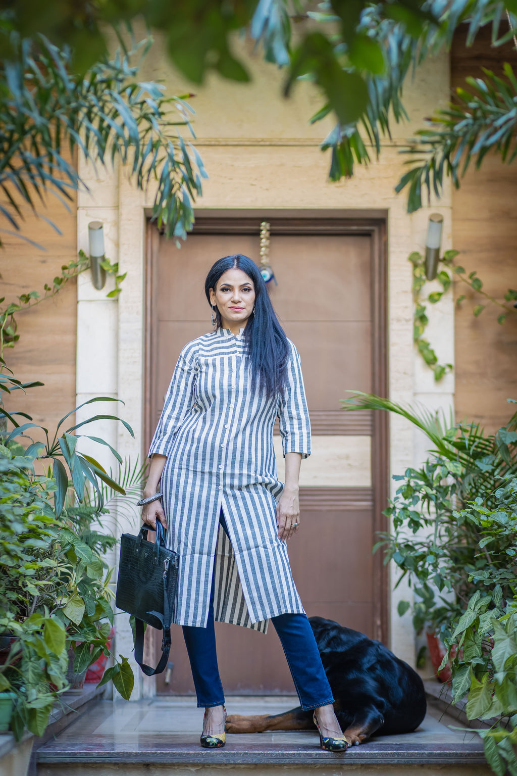 Jompers Women Grey & Off-White Striped Cotton Straight Kurta | Grocsy