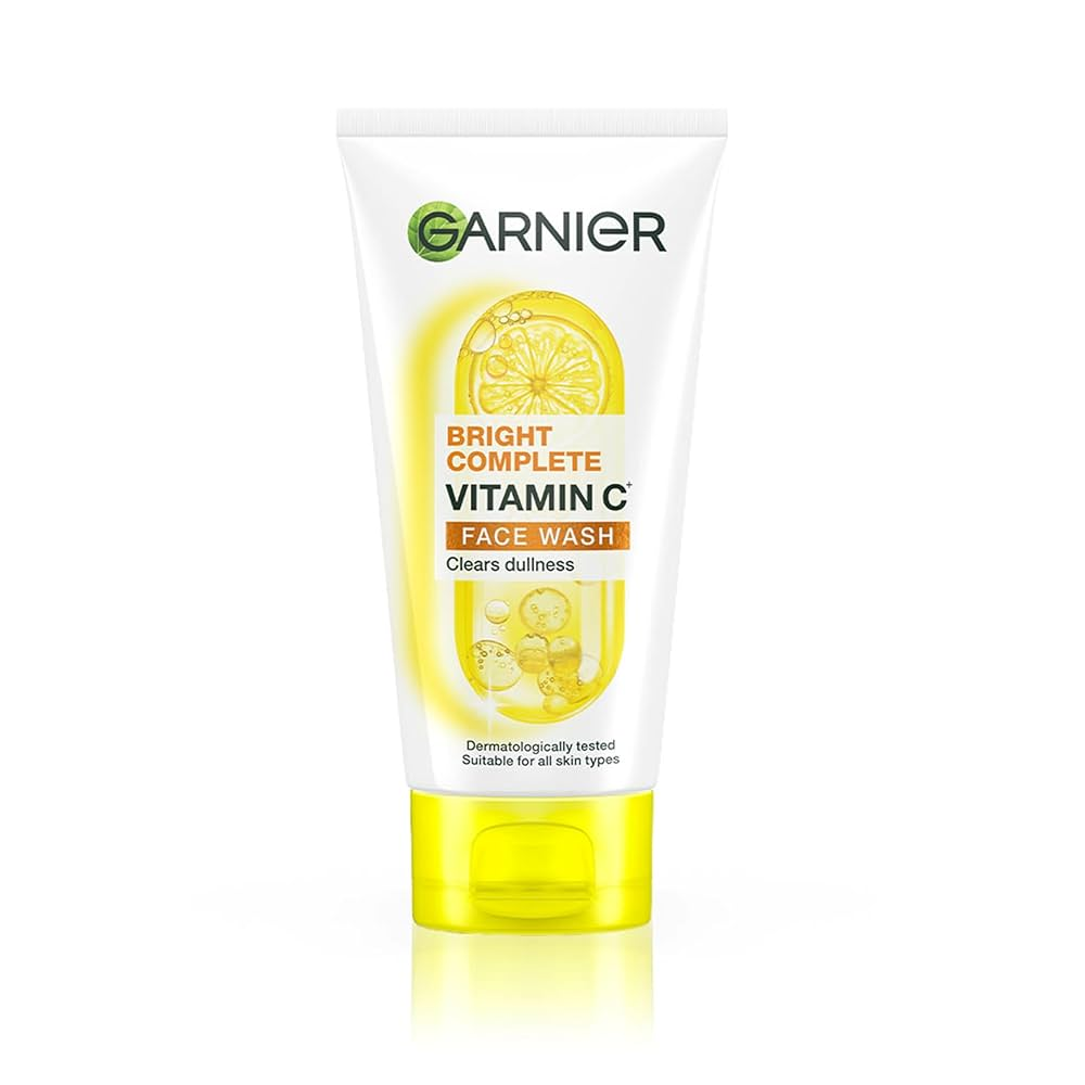 Garnier Bright Complete Vitamin C Facewash | Grocsy