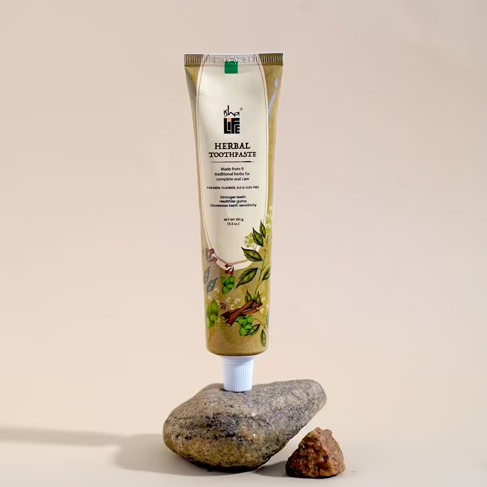 Isha Life Herbal Toothpaste | Grocsy