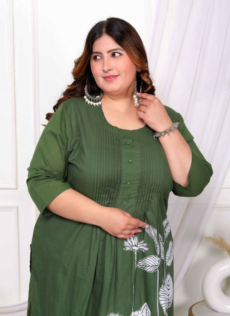 Miravan Women's Plus Size Mehandi Pintucks Cotton Floral Straight Kurta and Palazzo | Grocsy