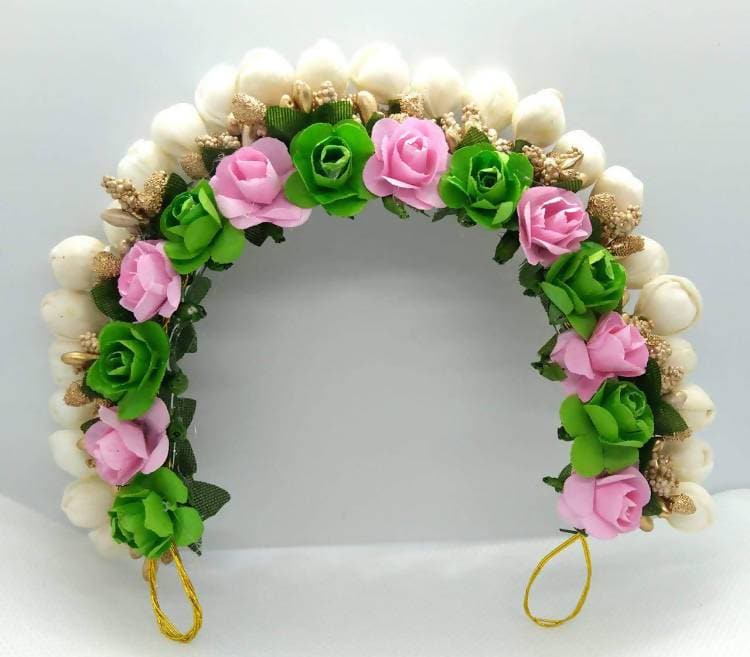 Beautiful Multicolor Rose Gold Gajra | Grocsy