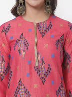 Myshka Women's Pink Printed 3/4 Sleeve Rayon Round Neck Casual Kurta | Grocsy
