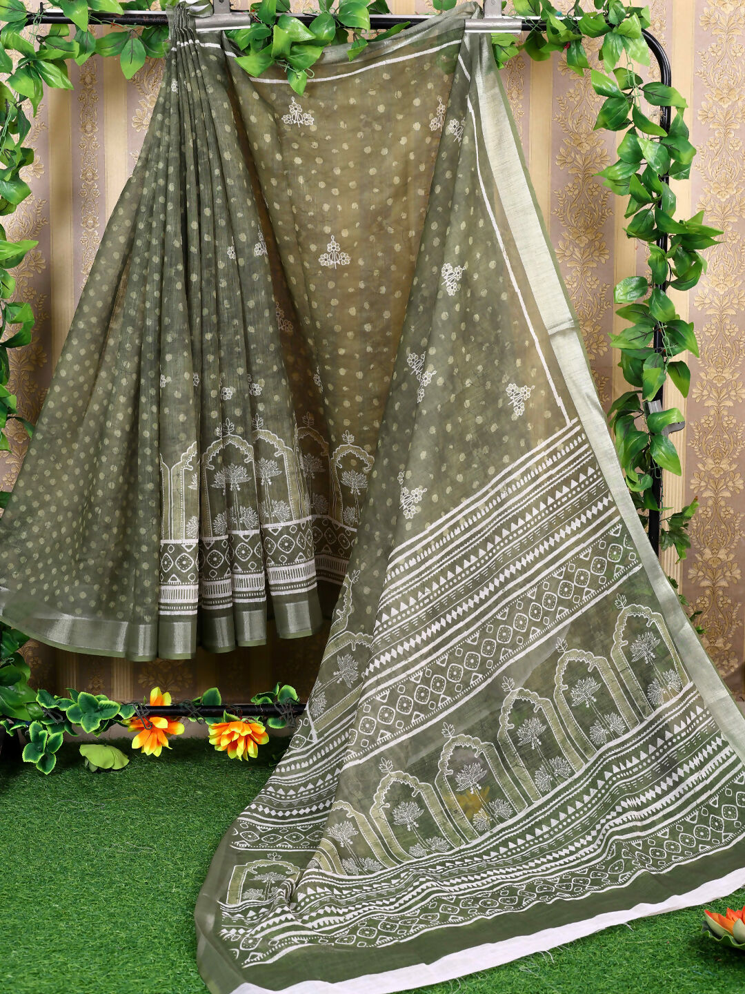 Shree Shyam Fashion Cotton Dark Green Saree | Grocsy