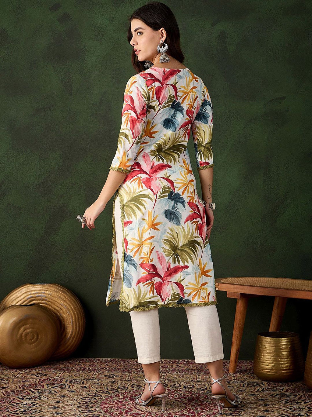 Sangria Floral Printed V-Neck Straight Kurta | Grocsy