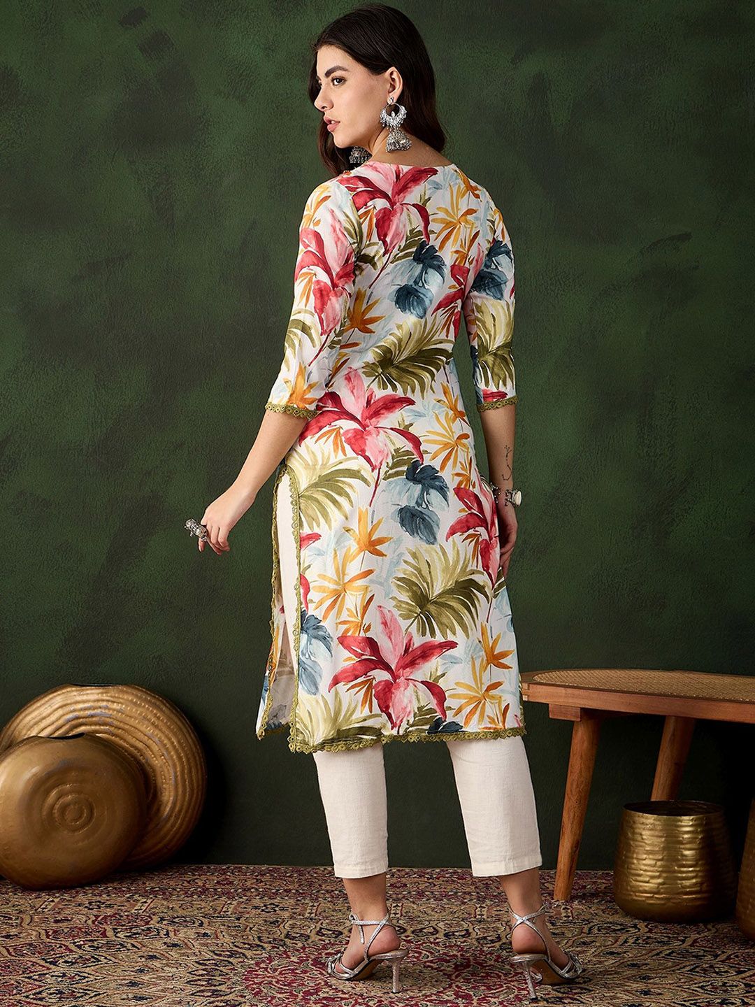 Sangria Floral Printed V-Neck Straight Kurta | Grocsy