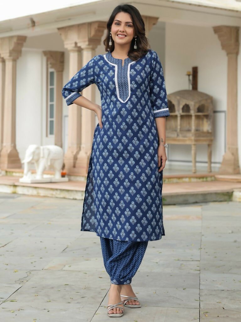 Aramya Straight Soft Cotton Floral Print Women's Kurta Set - Blue | Grocsy
