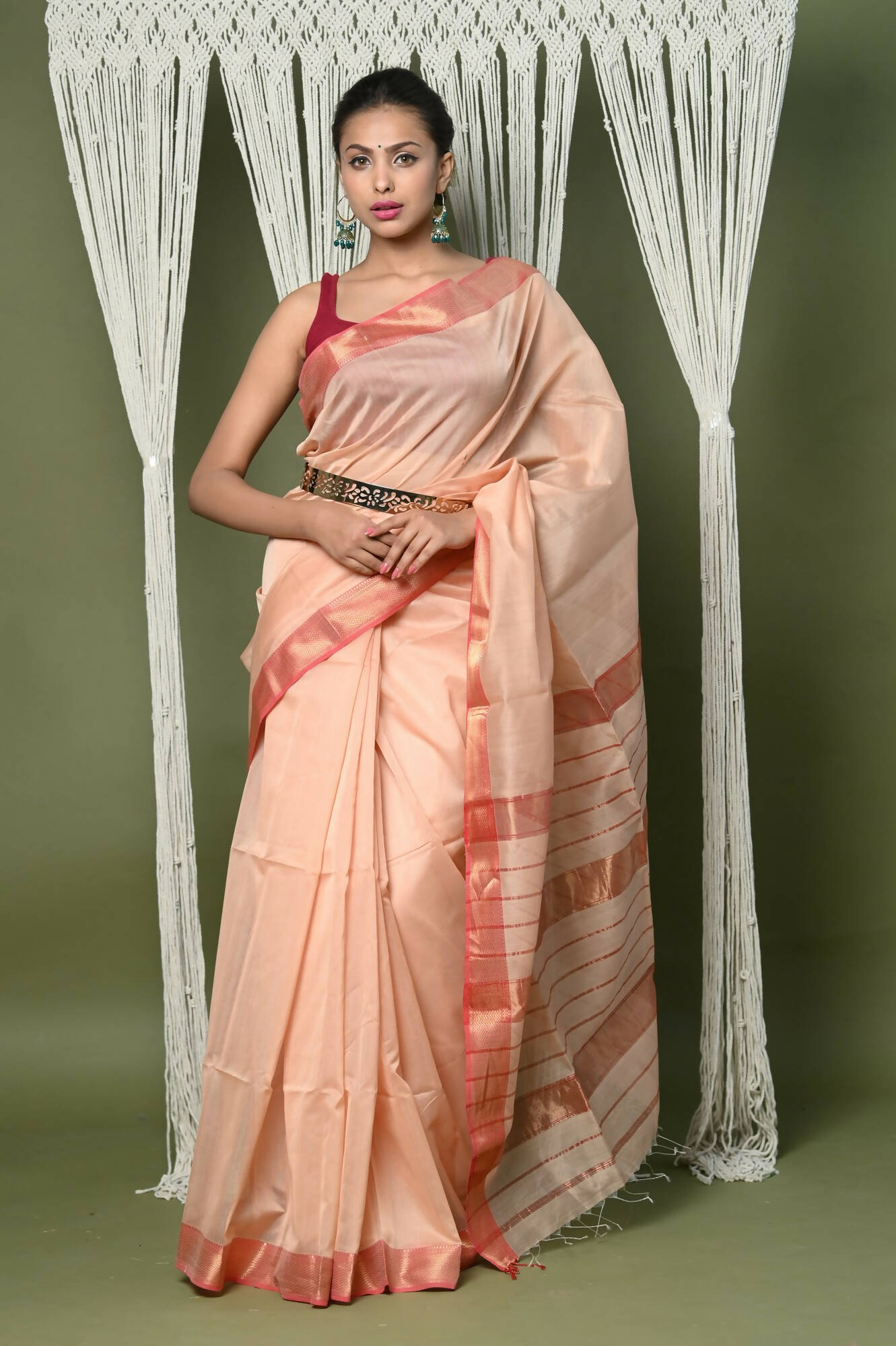 Very Much Indian Handloom Cotton Silk Maheshwari Saree With Sleek Golden Border - Beige | Grocsy