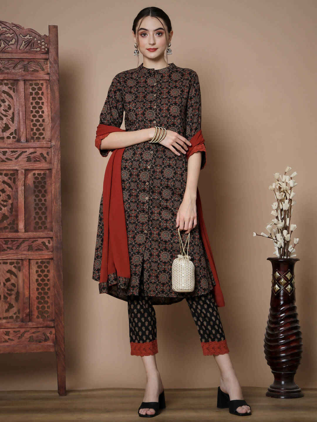 Myshka Women's Muli A-Line Kurta & Trousers With Dupatta | Grocsy