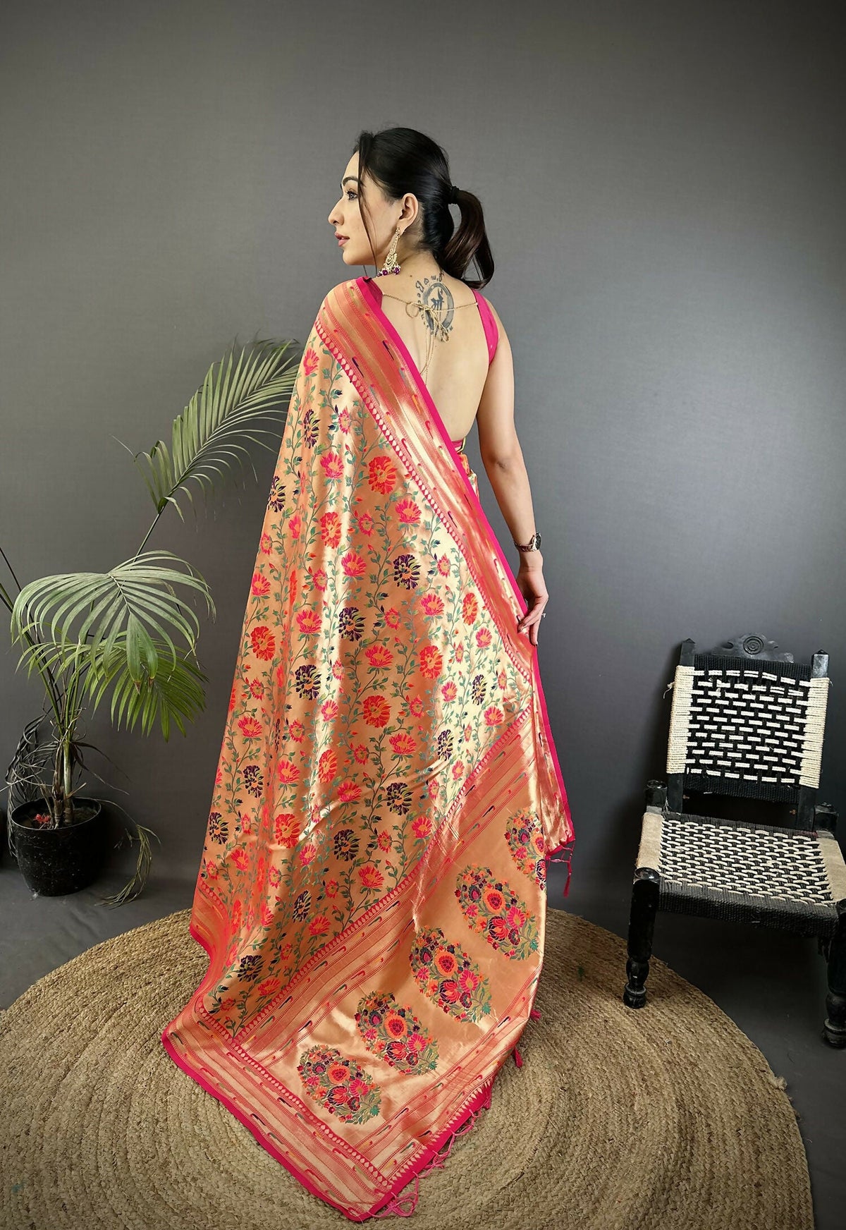 Joban Fashion Pink Floral & Paisley Motifs Soft Silk Paithani Saree | Grocsy