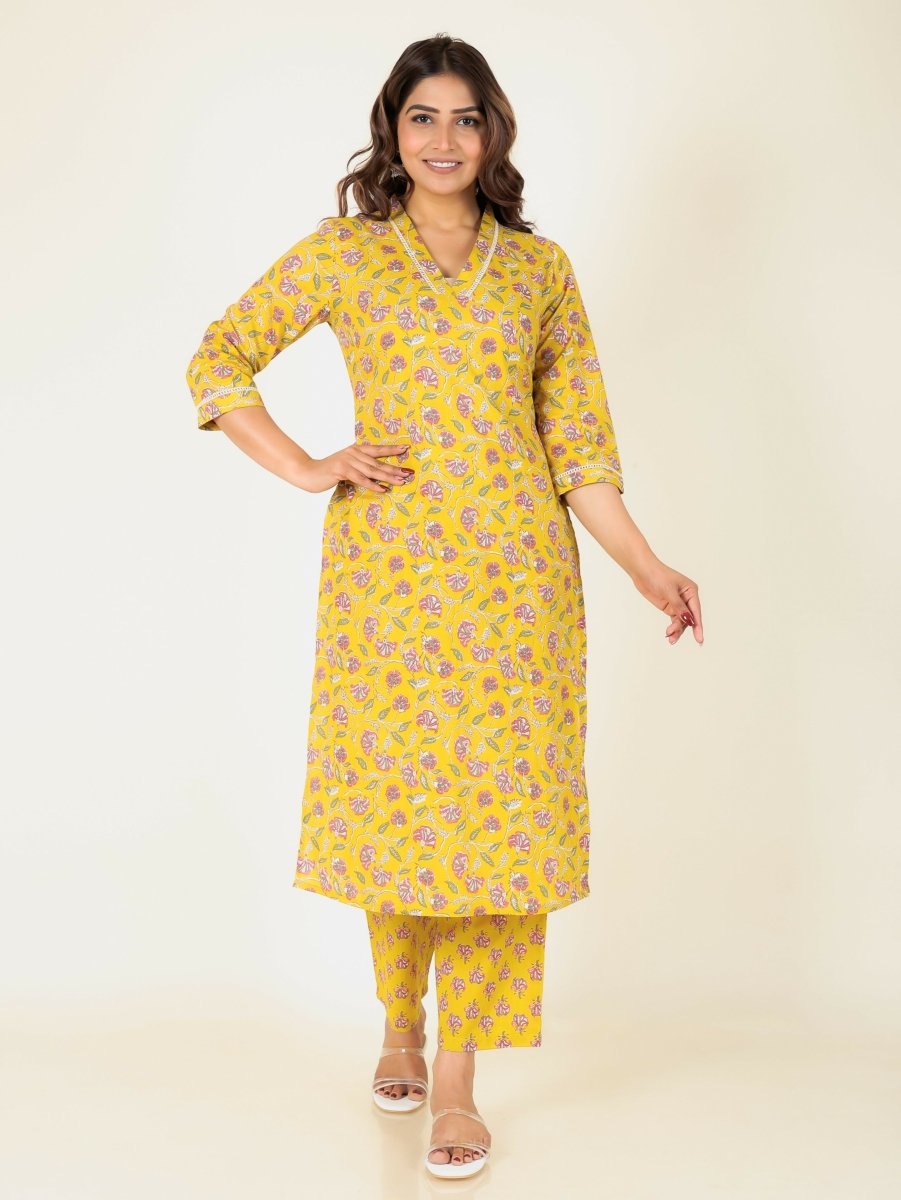 Aramya Straight Soft Cotton Floral Print Women's Kurta - Green | Grocsy