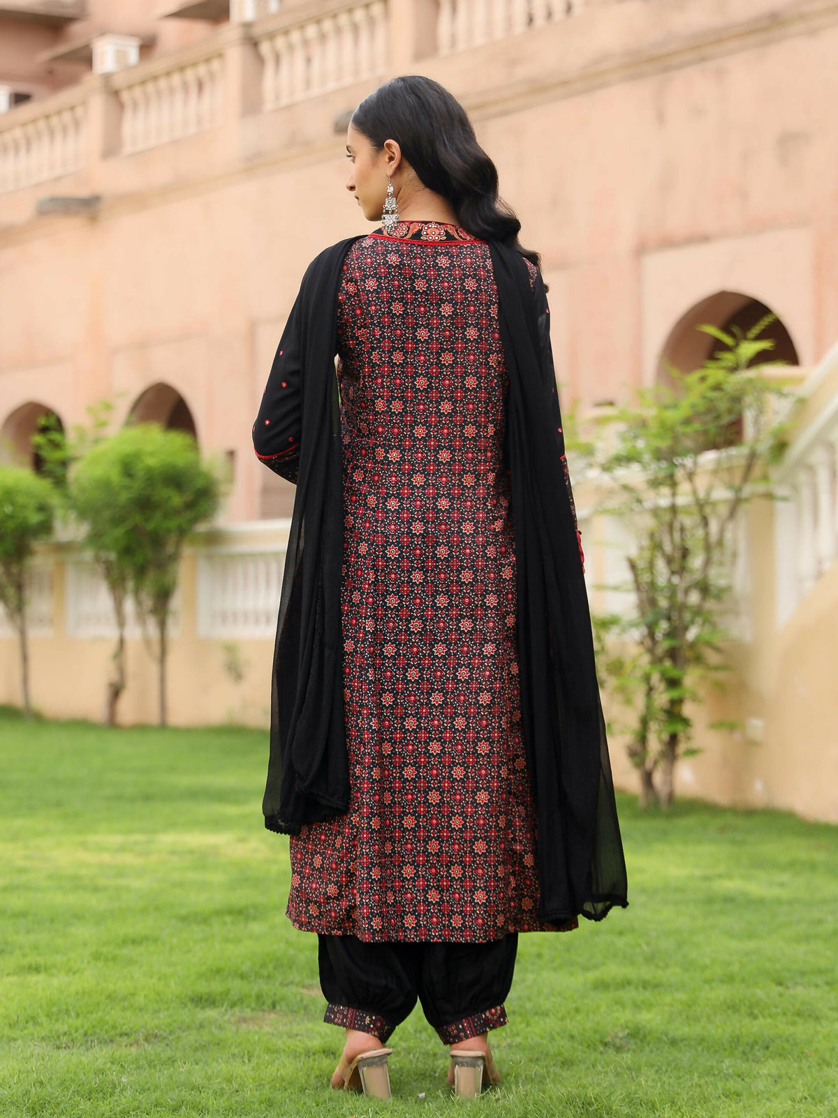 Juniper Women's The Mahautsavam Black Ethnic Motif Printed Muslin Kurta Pant And Dupatta With Thread & Mirror Work | Grocsy