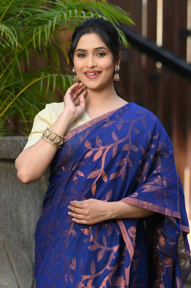 Beatitude Blue Cotton Floral Jamdani Saree | Grocsy