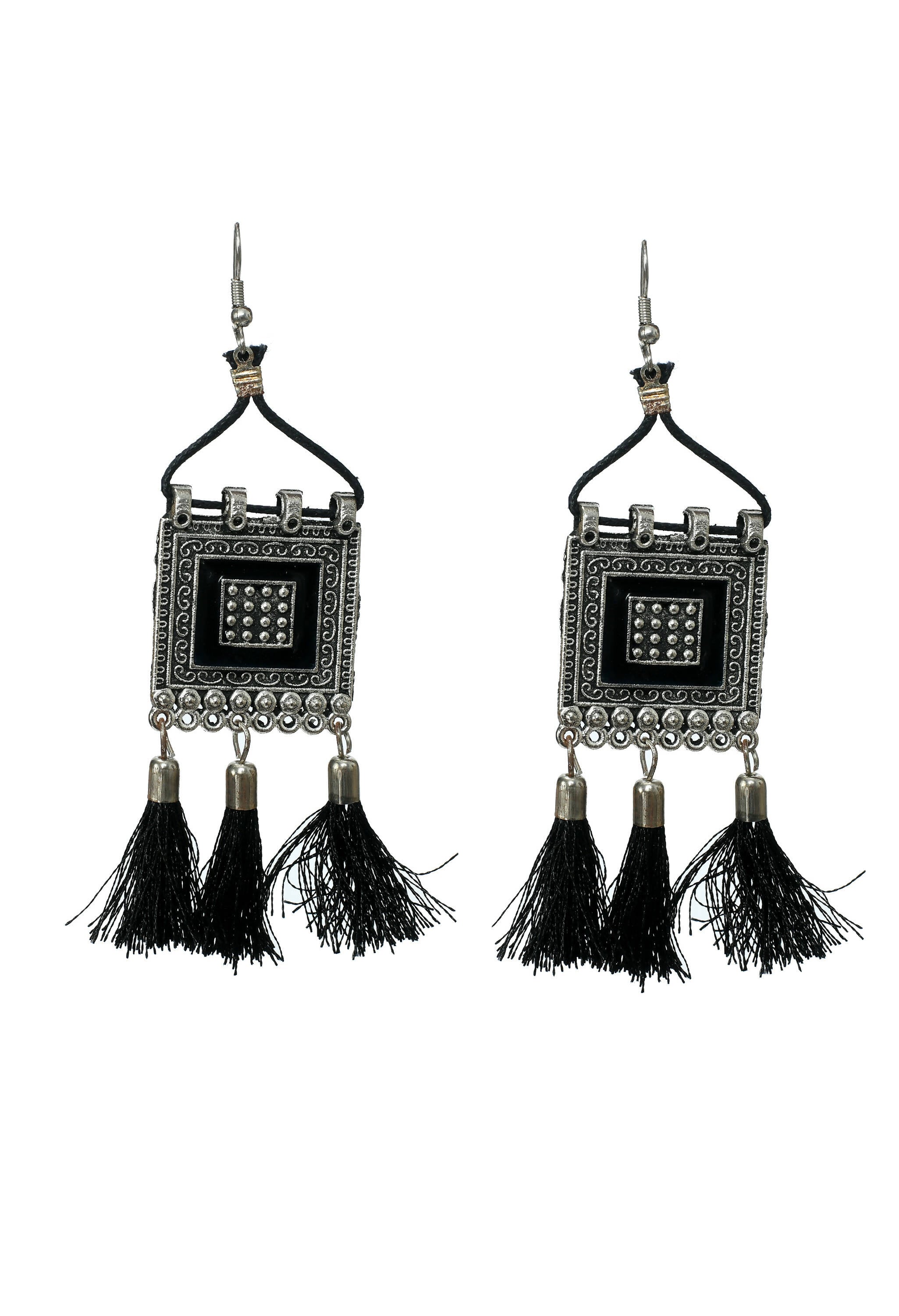 Mominos Fashion Johar Kamal Oxidised Silver-Plated Brass Finish Tassel Work Handicraft Choker For Women (Black) | Grocsy