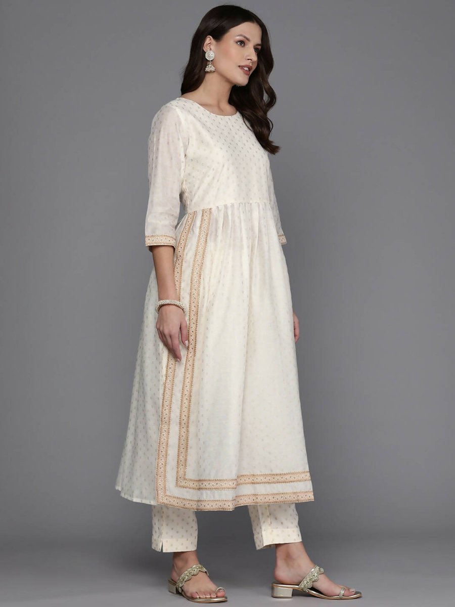 Ahalyaa Women Printed Pleated Kurta with Trousers - Off White Color | Grocsy