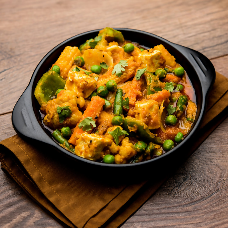 Priya Kitchen King Masala | Grocsy
