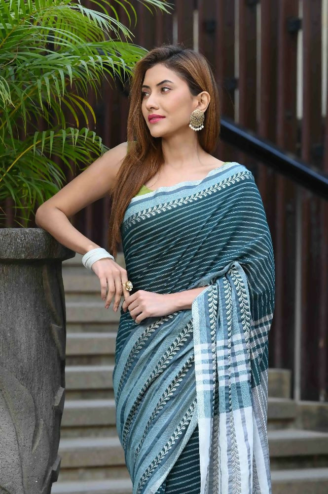 Beatitude Blue Cotton Tanchori Handloom Saree | Grocsy