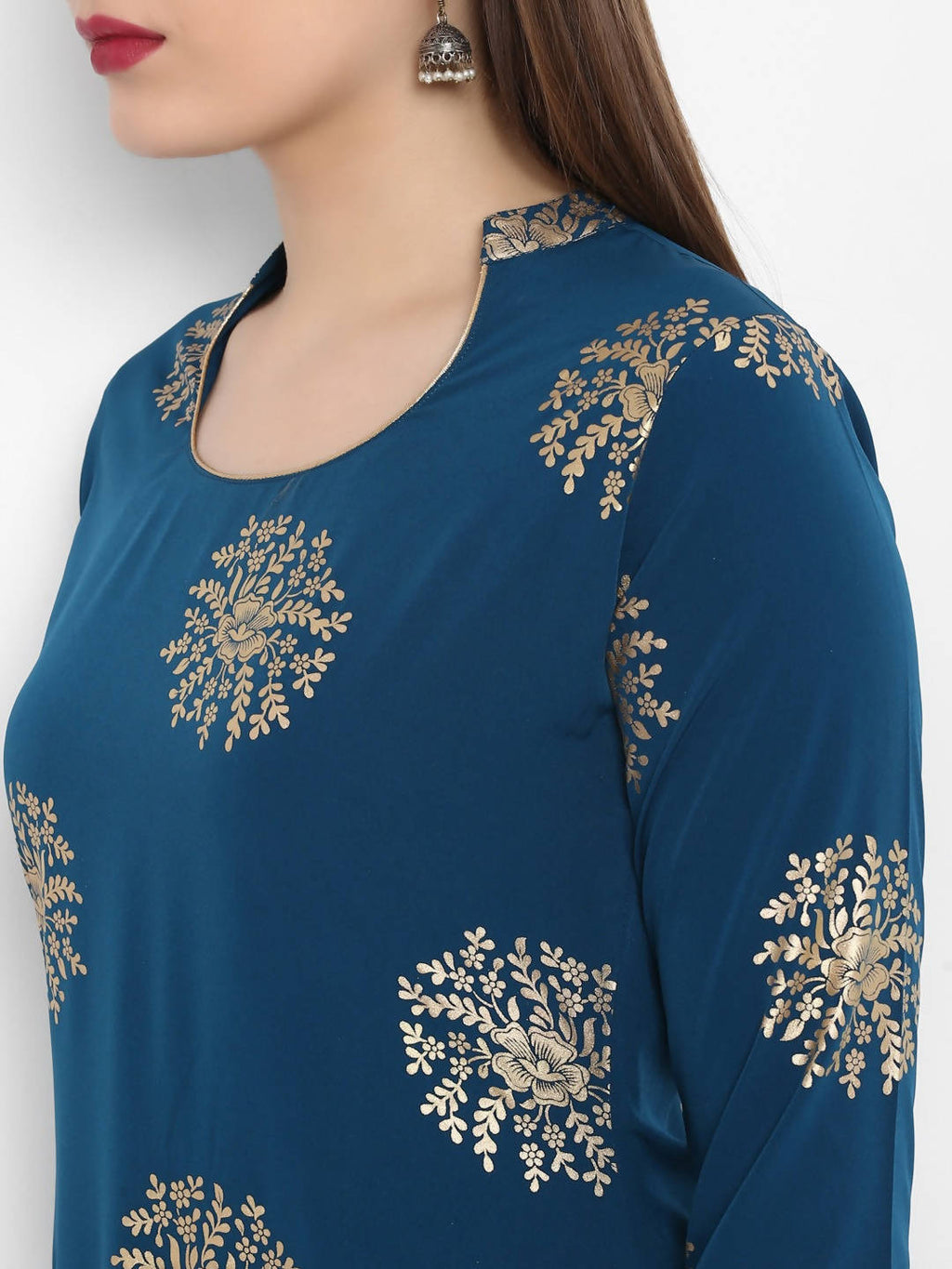 Janasya Women Flower Golden Foil Kurta Set with Dipped Hemline | Grocsy