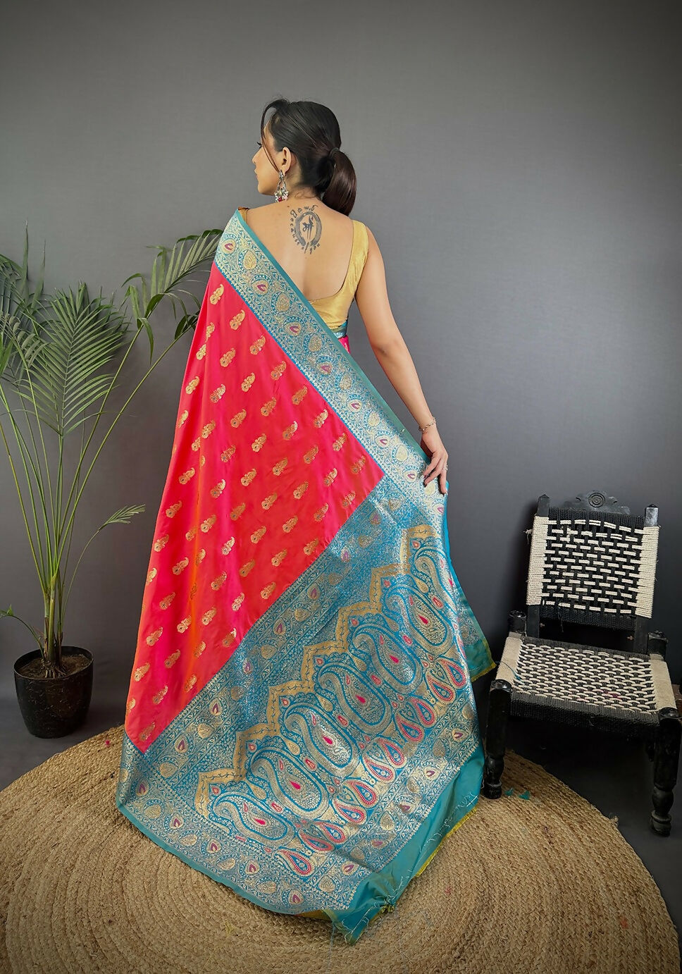 Joban Fashion Banarasi Pink Woven Butti Soft Silk Saree | Grocsy