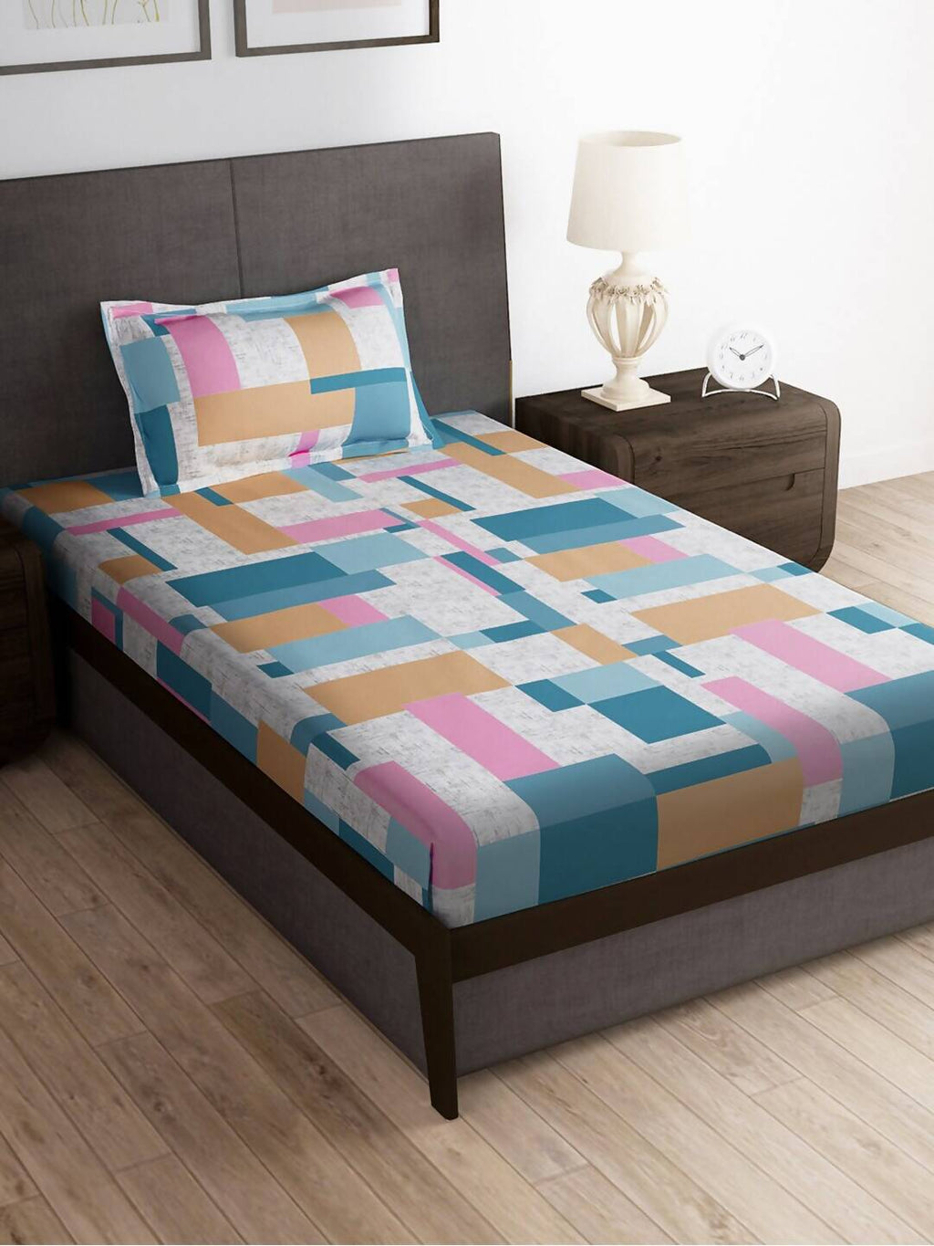 Story@home Arena Grey & White Printed 180 TC Bedsheet & Pillow Covers | Grocsy