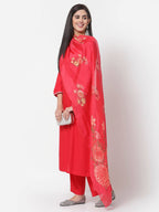 Myshka Red Cotton Solid 3/4 Sleeve Square Neck Casual Kurta Pant Dupatta Set | Grocsy