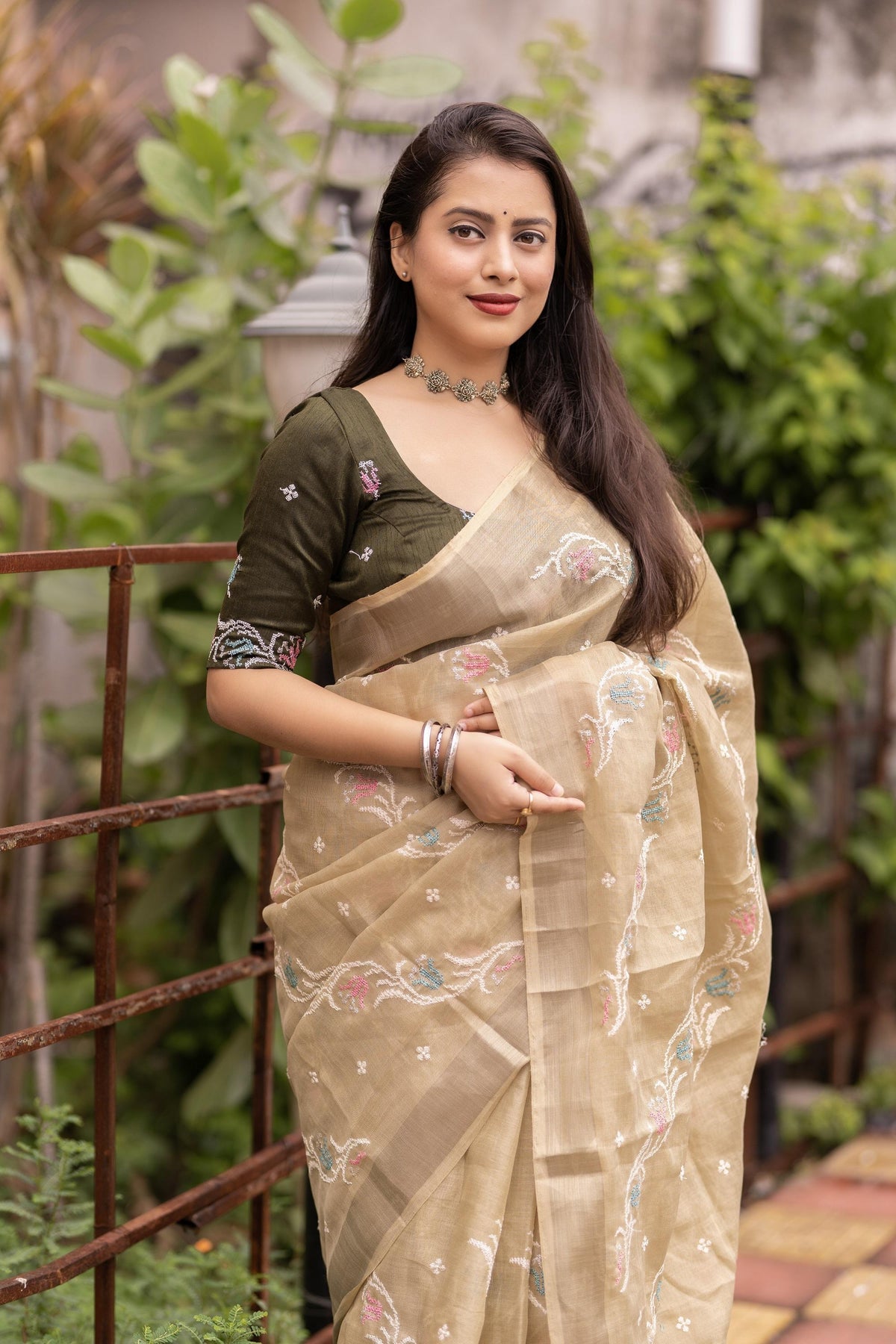 Olive Pure Linen Ethnic Motifs Saree with Unstitched Blouse - A2M | Grocsy