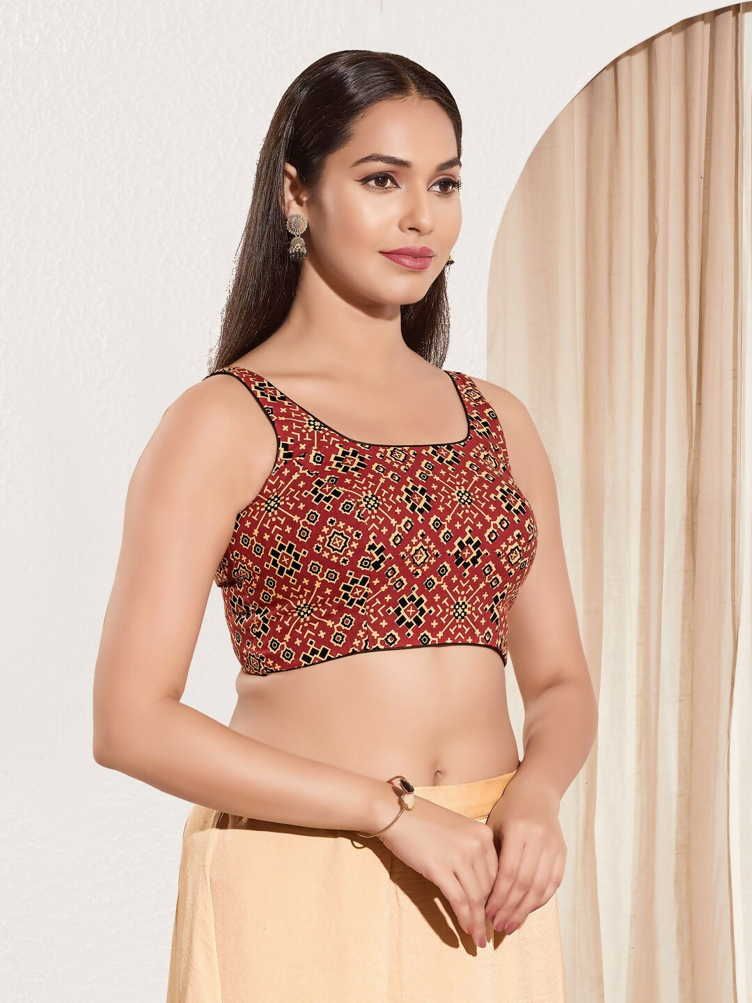 Joban Fashion Maroon Cotton Padded Blouse With Square Neck Sleeveless | Grocsy
