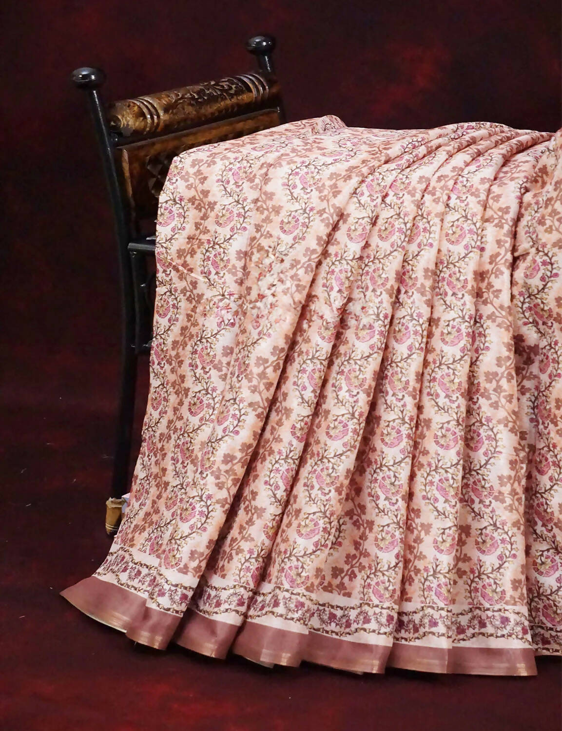 Choco Brown Netted Linen Saree By Gayathri Reddy Designer Studio | Grocsy