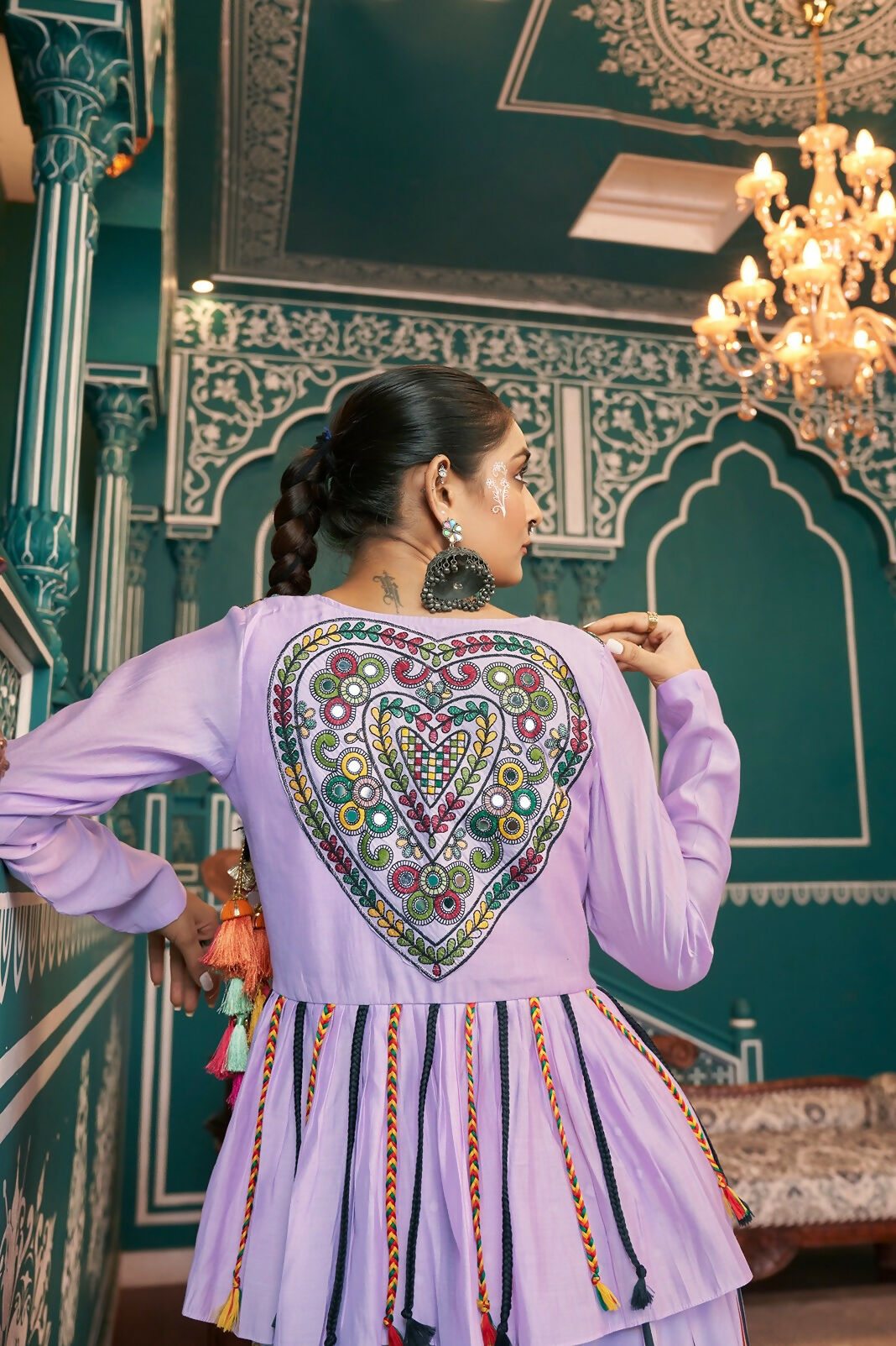 AI Fashion Lavender Poly Maska Silk Designer Navratri Lehenga Choli Collection | Grocsy
