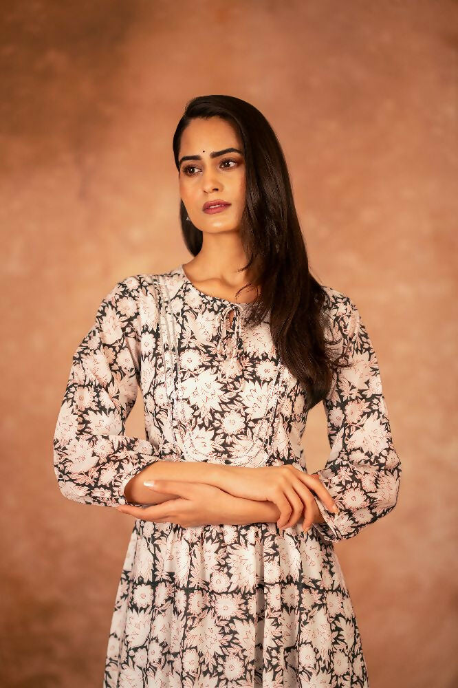 Joban Fashion Black Floral Hand Block Printed Cotton Kurta Pant Set | Grocsy