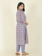 Aramya Straight Soft Cotton Floral Print Women's Kurta Set - Blue | Grocsy