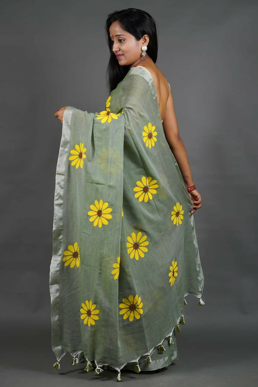 Exclusive Collection Light Pista Pure Cotton Saree With Sunflower Design | Grocsy
