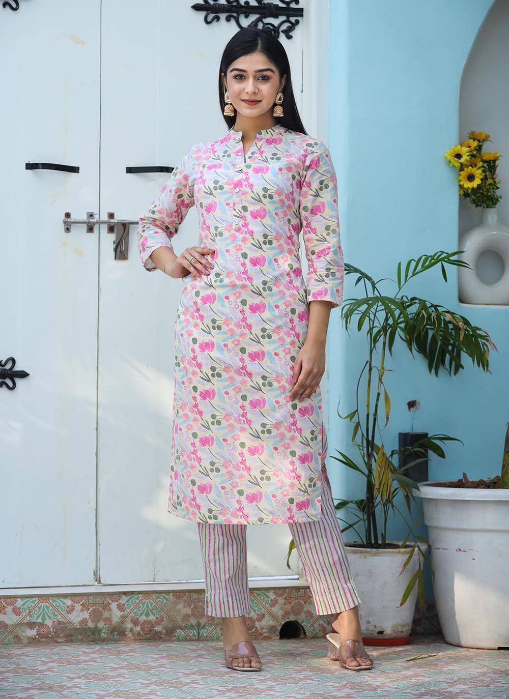 Kaajh Woman's Pink Printed Cotton Kurta Pant Set | Grocsy