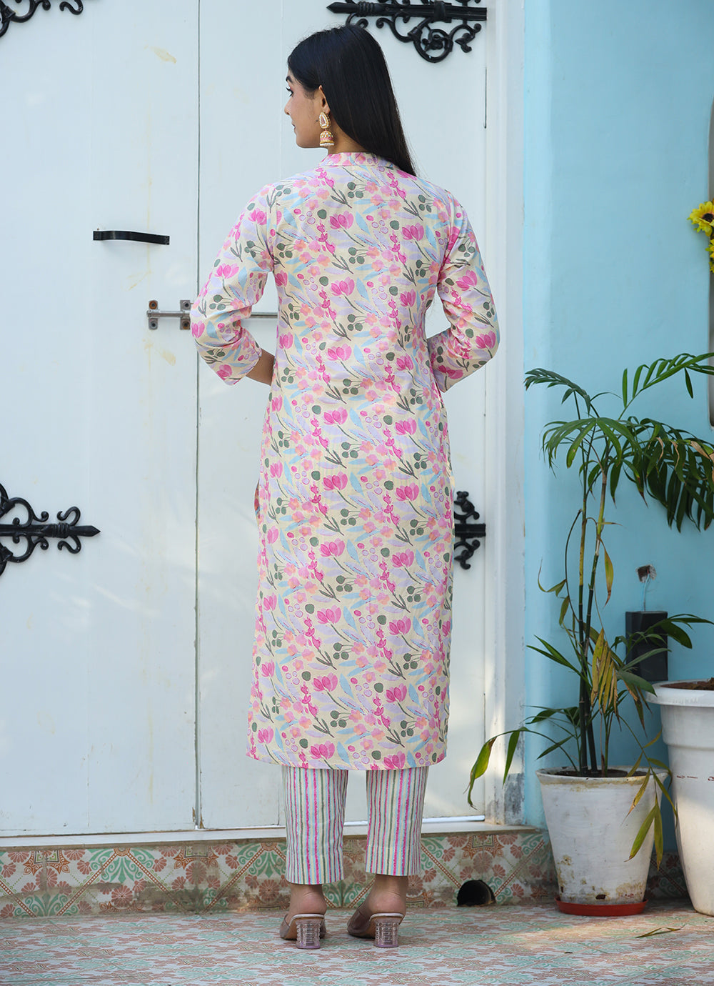 Kaajh Woman's Pink Printed Cotton Kurta Pant Set | Grocsy
