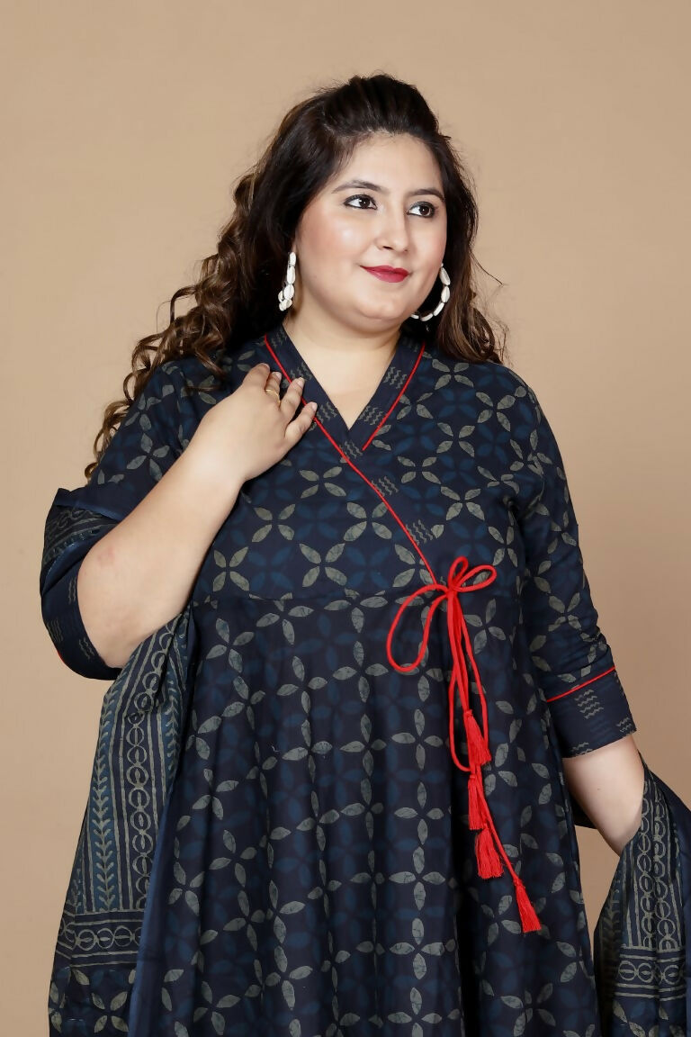 Miravan Women's Plus Size Abstract Printed & Tasseles Angrakha Kurta With Blue Dupatta Set | Grocsy