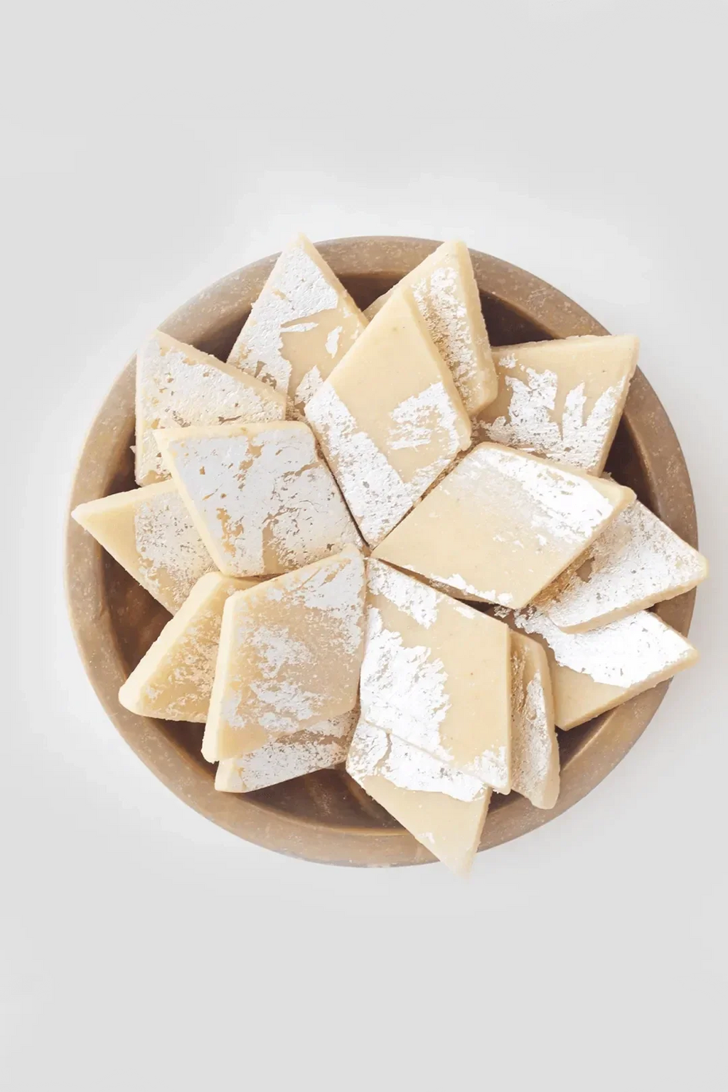 Sattur Mittai Kadai Kaju Katli | Grocsy