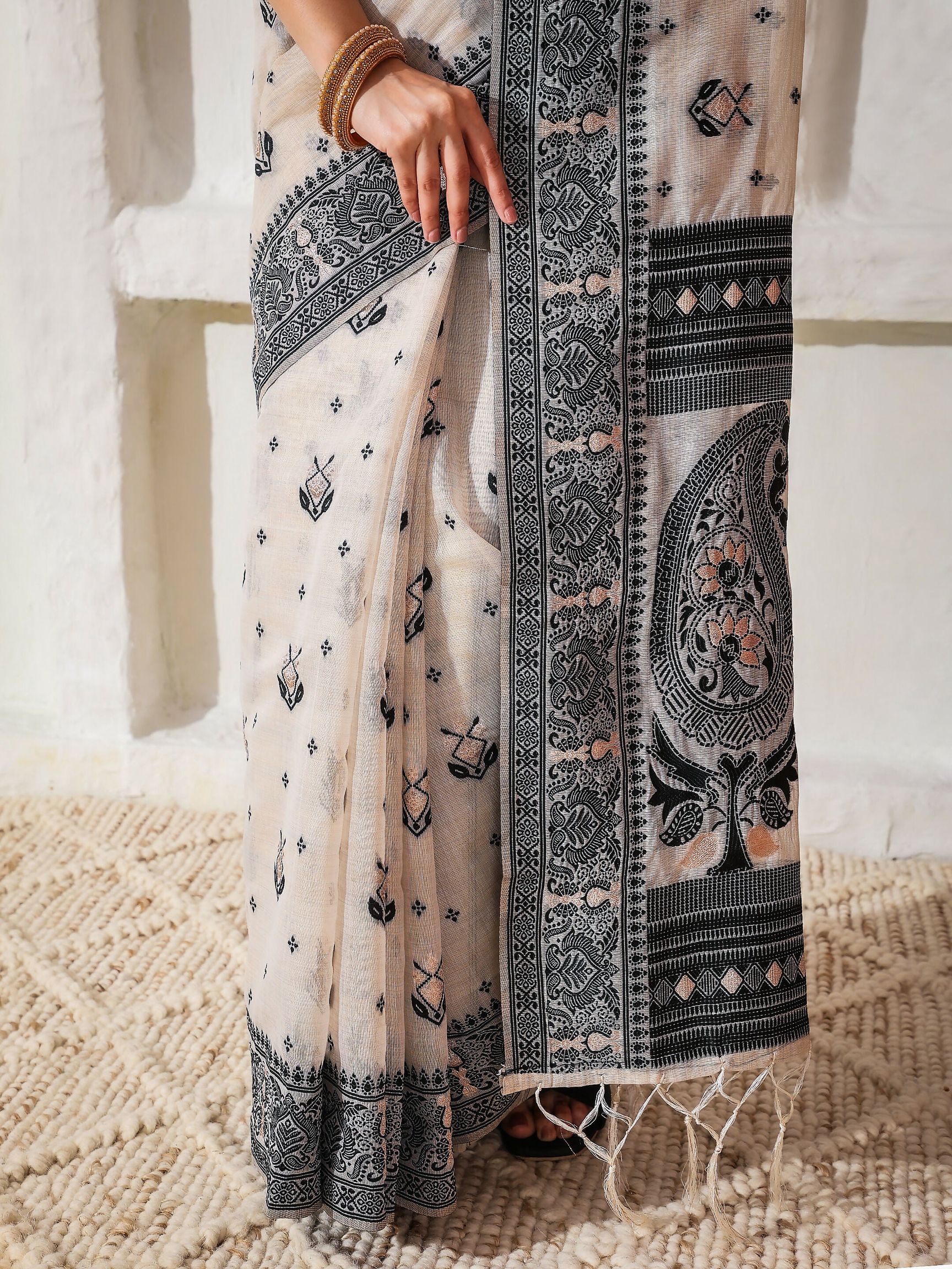 Shree Shyam Fashion Linen Cotton Black & Cream Saree | Grocsy
