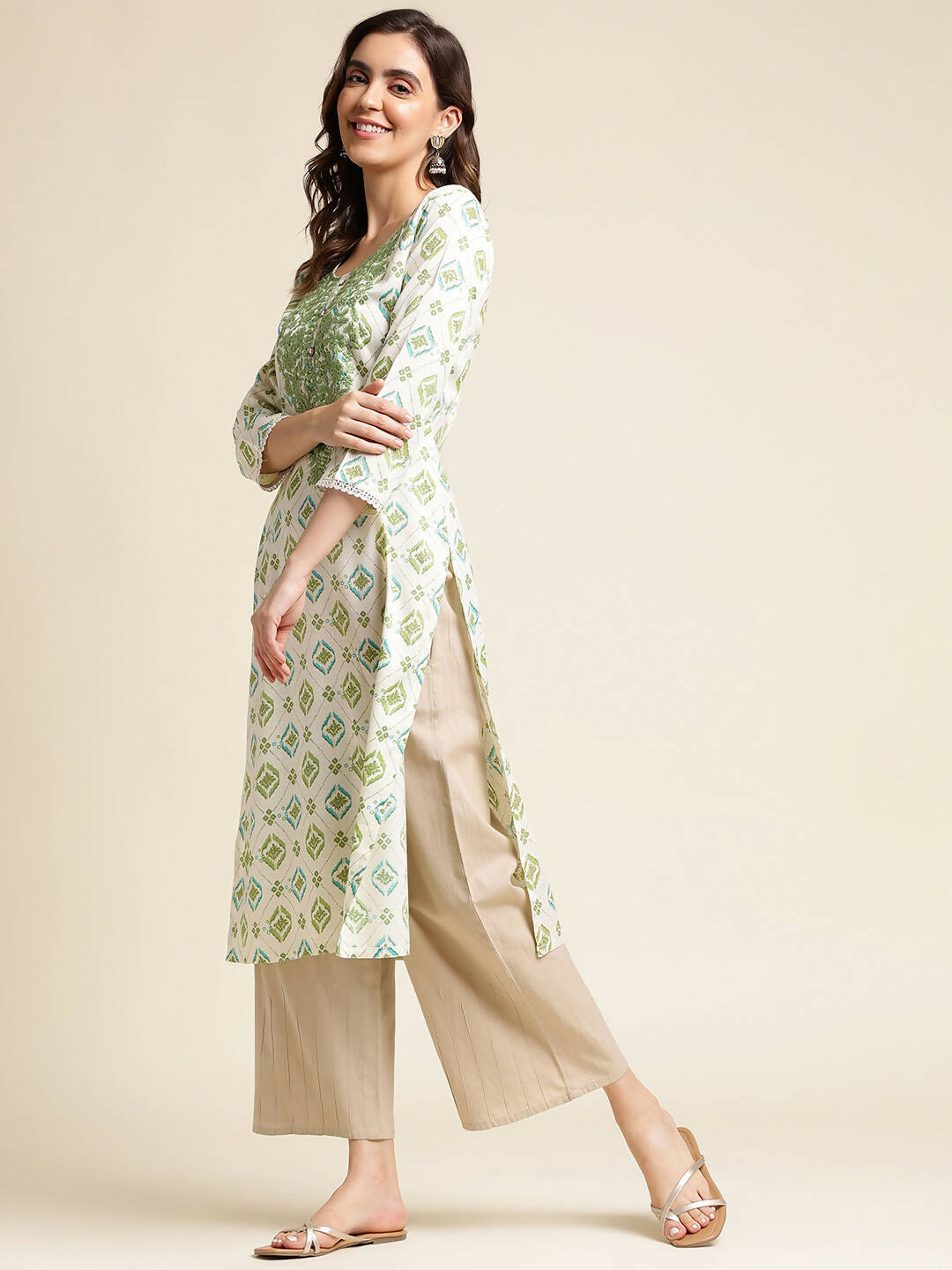 Green Poly Rayon Aztec Printed Straight Fit Kurta - Prasuti | Grocsy