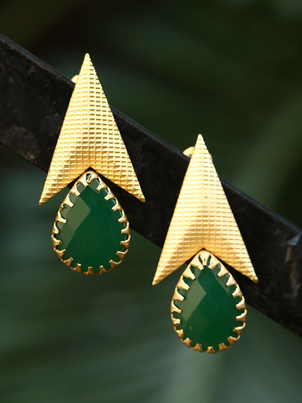 Joban Fashion Women Green Stone Matte Gold Earrings | Grocsy