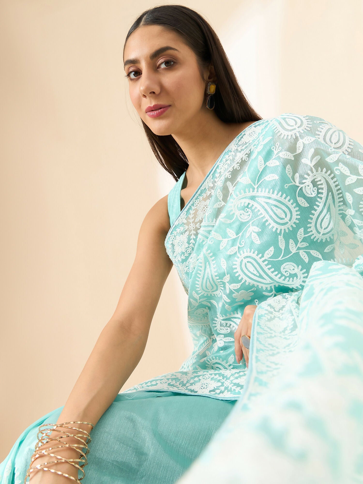 Blue Organza Paisely Embroidered Saree with Unstitched Blouse Piece - Roozal | Grocsy