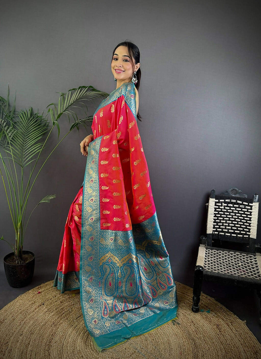 Joban Fashion Banarasi Pink Woven Butti Soft Silk Saree | Grocsy