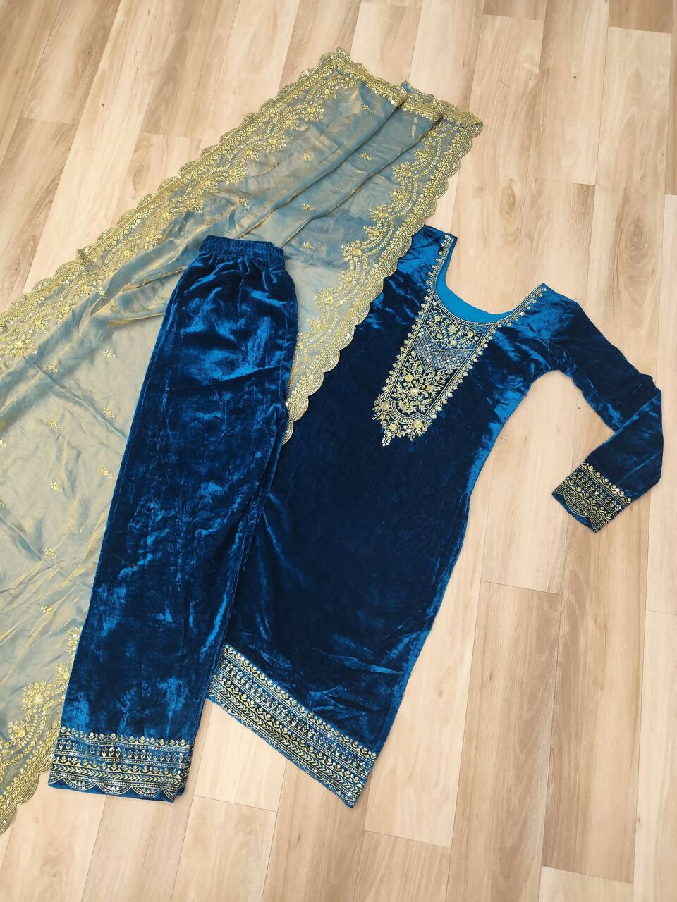 Vastranavya Morpeach Velvet With Rich Sequins & Zari Embroidered Work Top-Bottom With Dupatta | Grocsy