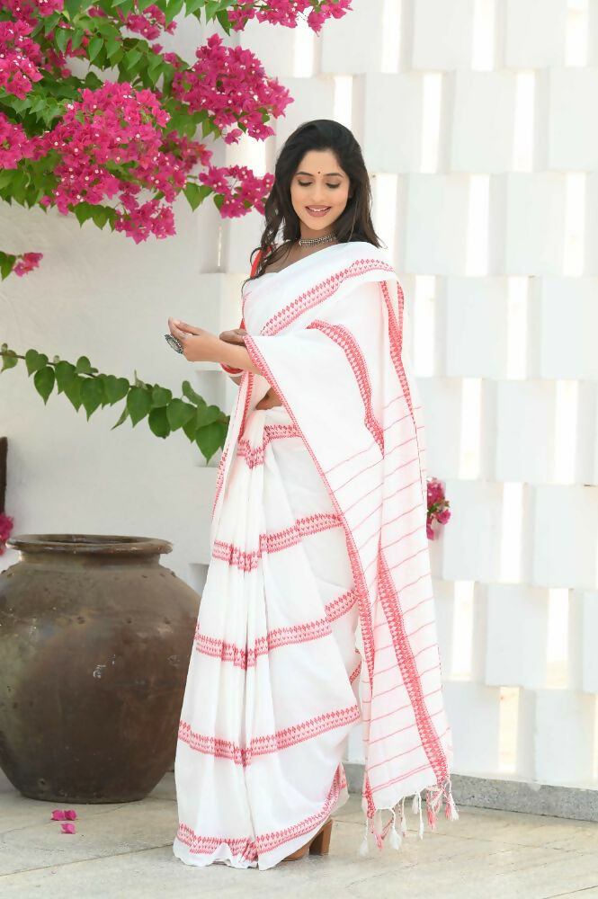 Beatitude White Cotton Handloom Saree | Grocsy