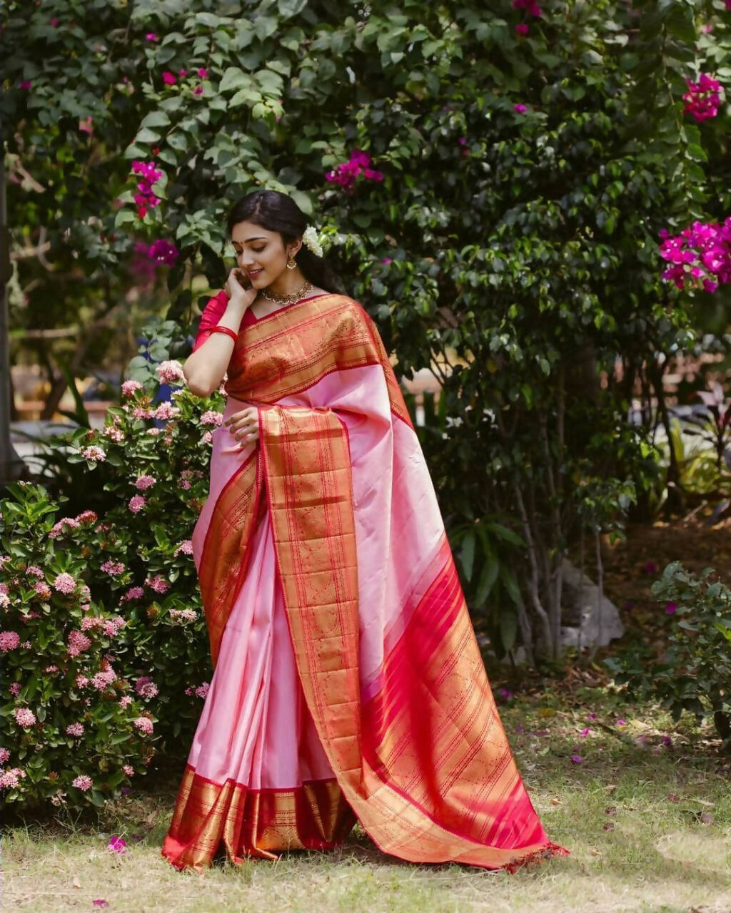 DEIANA'S Beautiful Designer Golden zari Soft Lichi Silk Saree - Baby pink | Grocsy