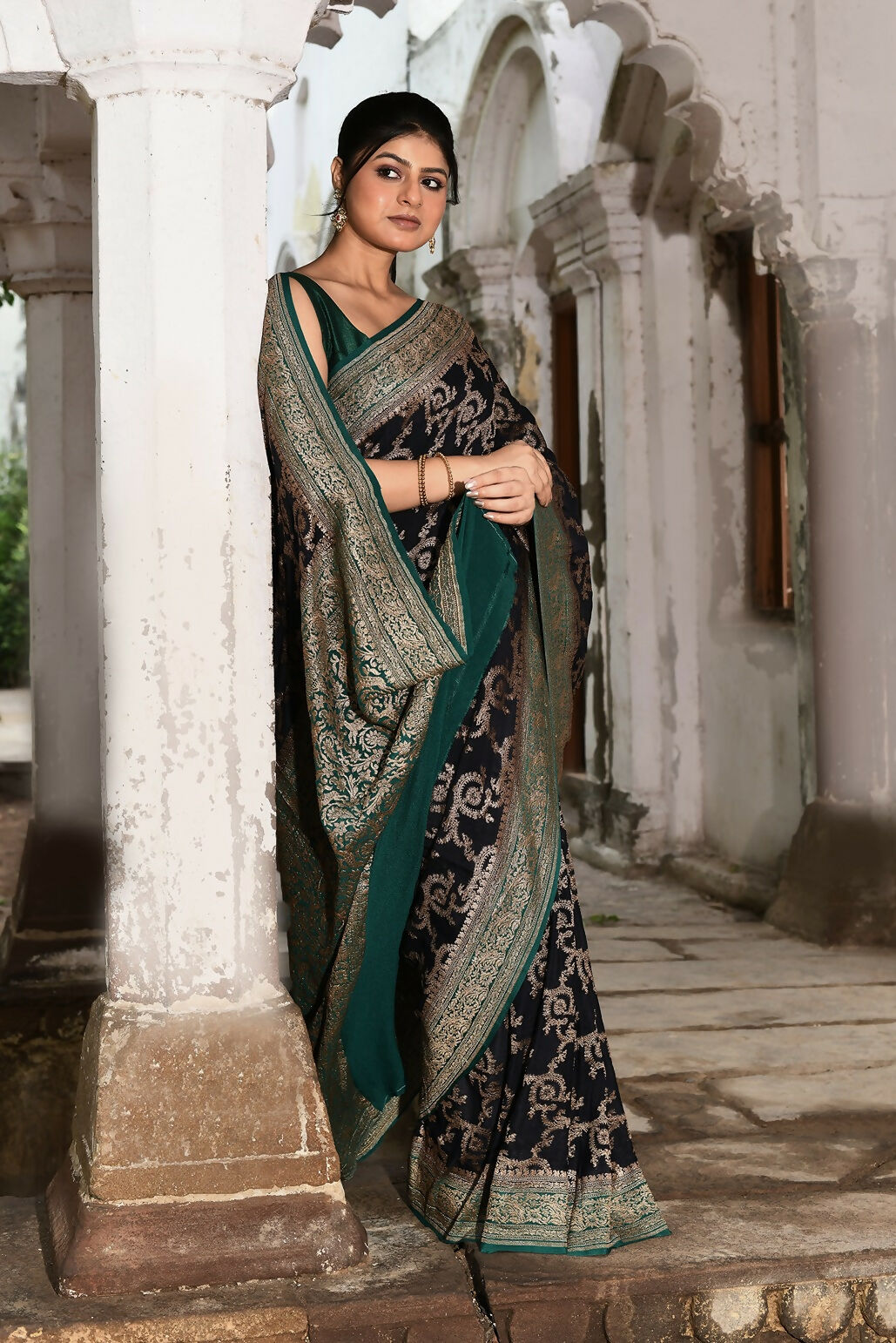 Joban Fashion Navy Blue Crepe Chiffon Pure Handloom Banarasi Silk Saree | Grocsy