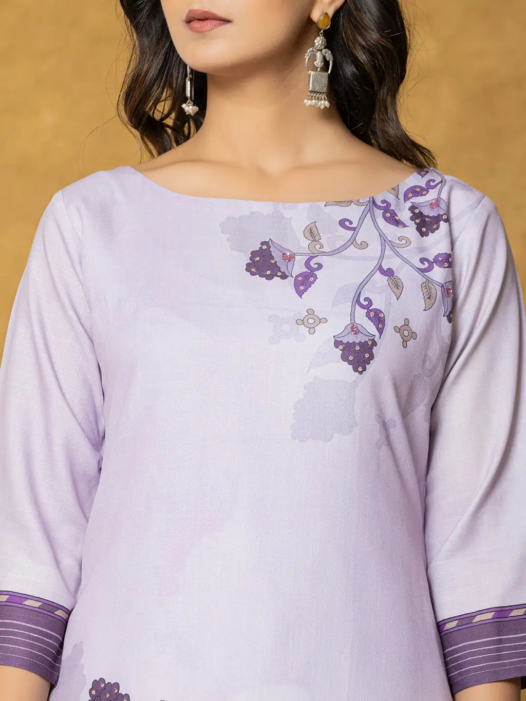 Yufta Lavender And White Linen Kurta Dupatta Pant Set | Grocsy