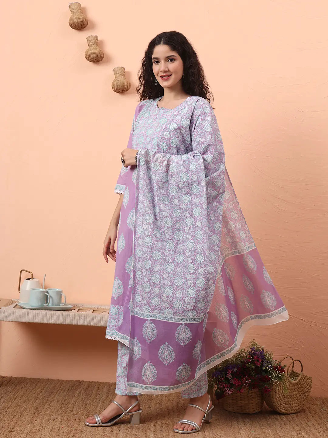 Yufta Lavender Straight Ethnic Motifs Zari Kurta Trouser Dupatta Set | Grocsy