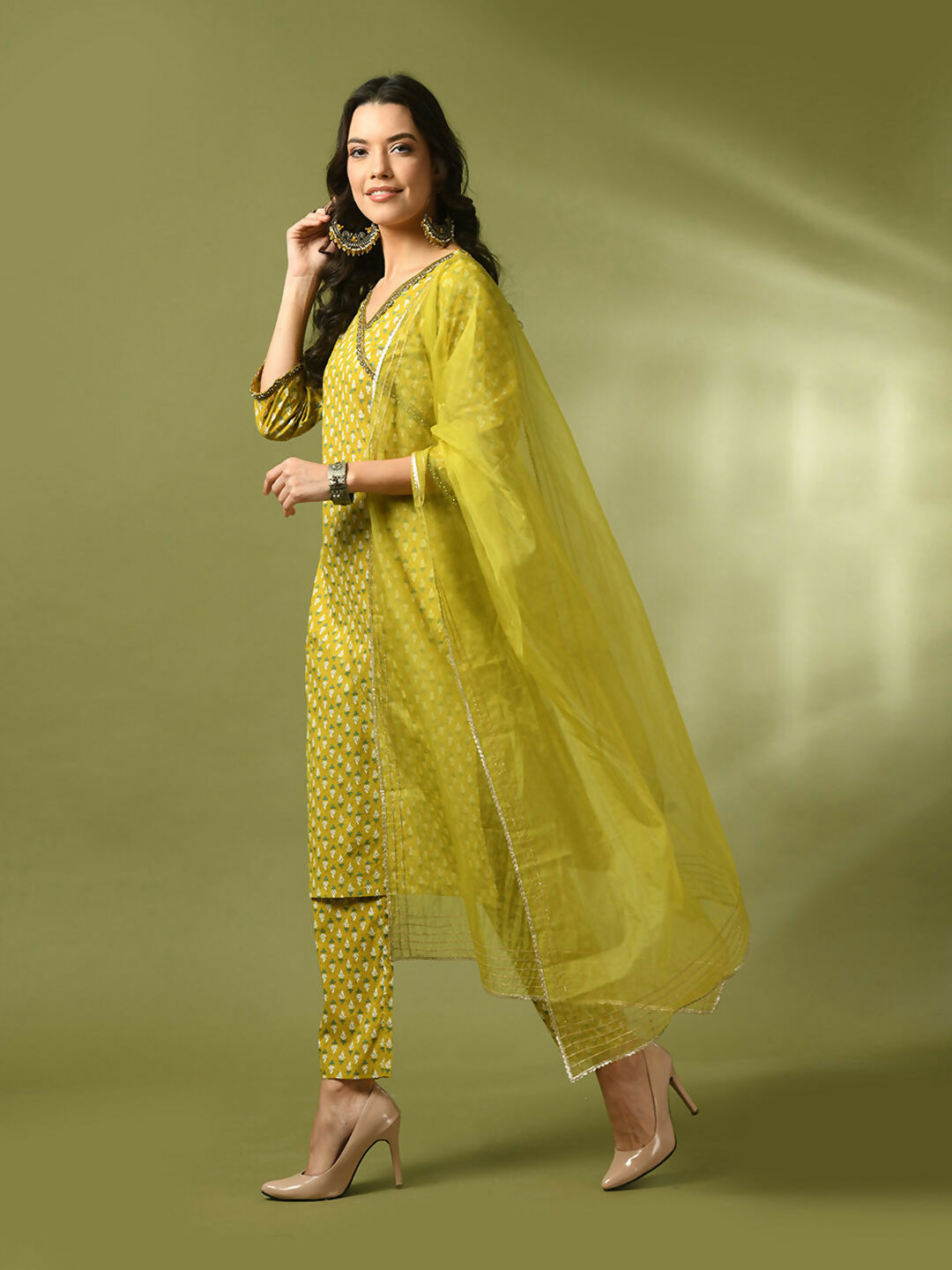 Myshka Women's Yellow Printed Cotton Straight Party Kurta Set With Dupatta | Grocsy