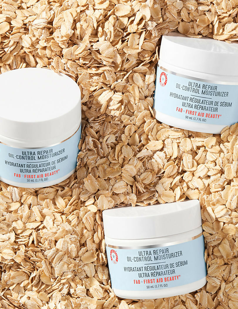 First Aid Beauty Ultra Repair Oil-Control Moisturizer | Grocsy