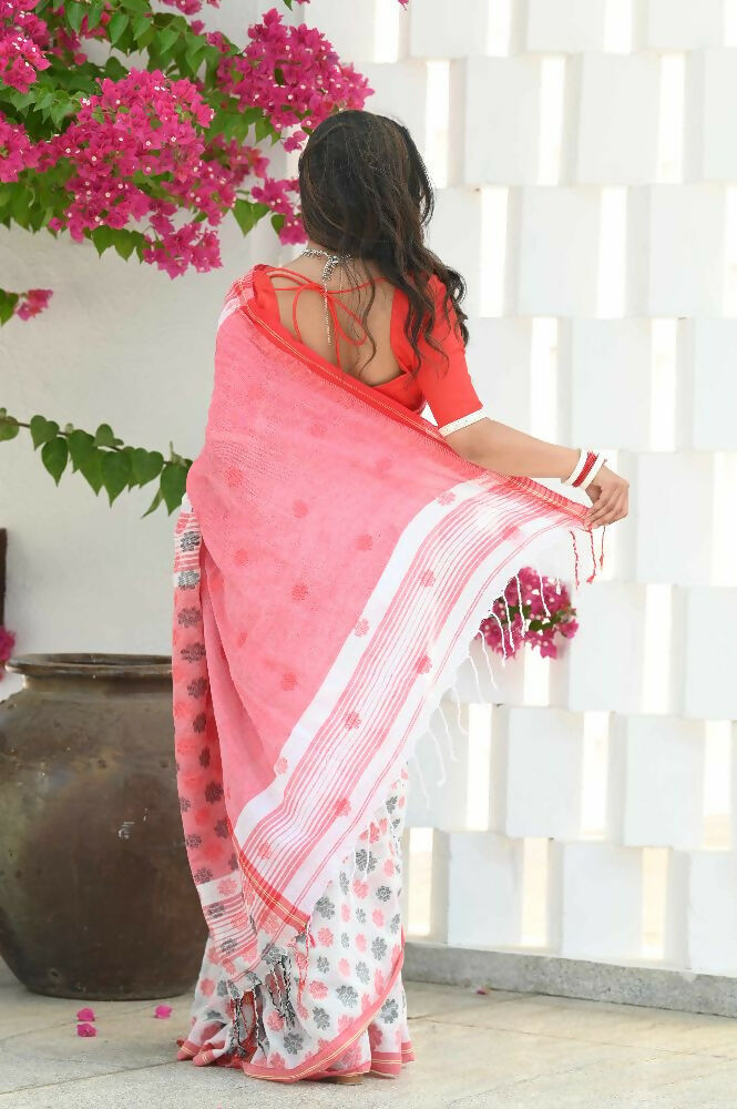 Beatitude White Cotton Jamdani Saree | Grocsy
